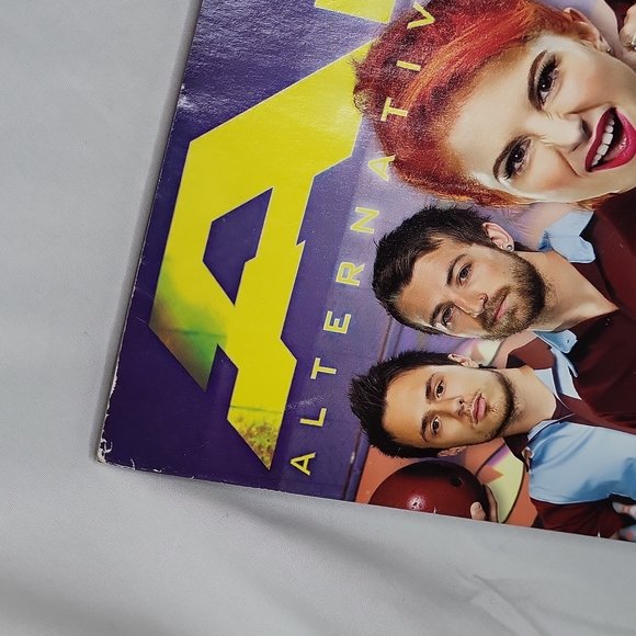 AP magazine Paramore #255 October 2009 alternative press - Picture 6 of 15